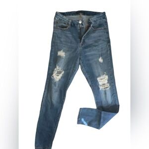 AEROPOSTALE | WOMENS HIGH RISE CURVY SKINNY LEG JEGGING  DISTRESSED JEANS